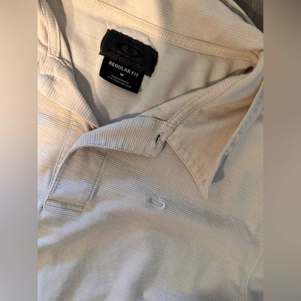 Oakley Polo